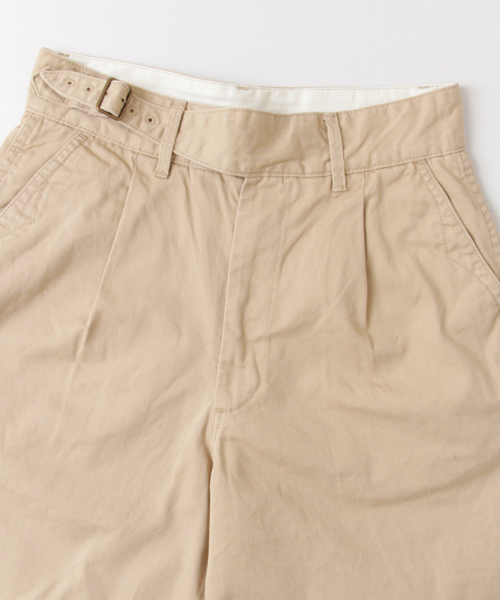 URBAN RESEARCH(アーバンリサーチ)の「UR グルカショーツ(その他パンツ・レディース・ライトベージュ/アイボリー・38/36)」の7枚目の写真