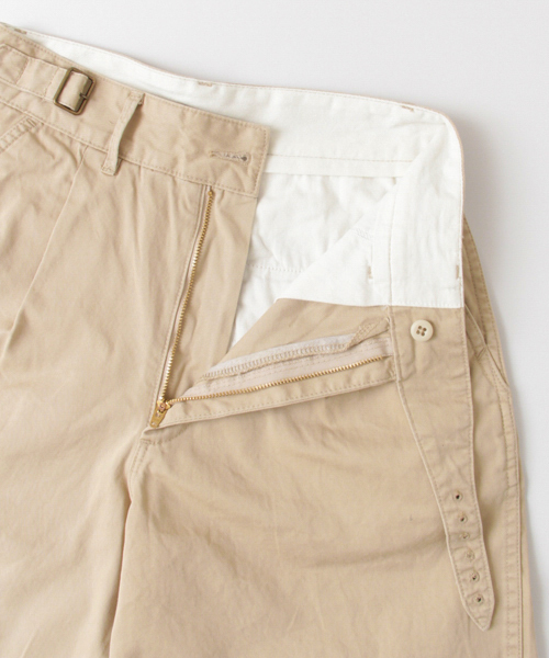 URBAN RESEARCH(アーバンリサーチ)の「UR グルカショーツ(その他パンツ・レディース・ライトベージュ/アイボリー・38/36)」の8枚目の写真