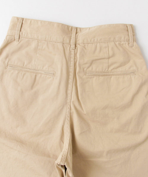 URBAN RESEARCH(アーバンリサーチ)の「UR グルカショーツ(その他パンツ・レディース・ライトベージュ/アイボリー・38/36)」の11枚目の写真