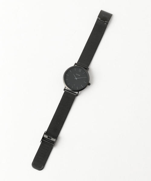 CLUSE（クルース）の「＜CLUSE ＞メッシュ33mｍフェイスウォッチ（アナログ腕時計・レディース・ブラック/ピンク・FREE）」の4枚目の写真