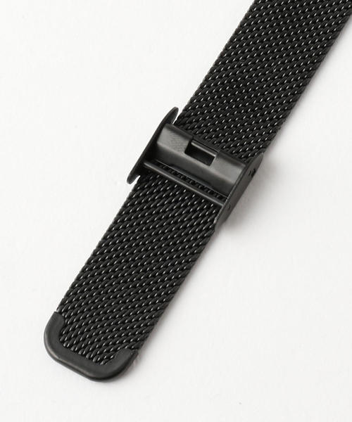 CLUSE（クルース）の「＜CLUSE ＞メッシュ33mｍフェイスウォッチ（アナログ腕時計・レディース・ブラック/ピンク・FREE）」の9枚目の写真