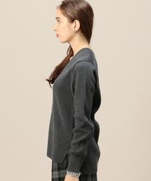 AURALEE（オーラリー）の「＜AURALEE＞Vネック ニットプル