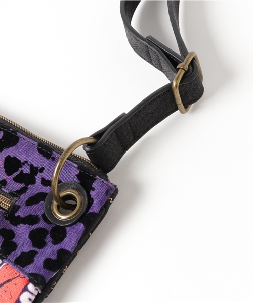 Desigual（デシグアル）の「「Desigual/デシグアル」バッグ（ショルダーバッグ・レディース・ブラック・ONE SIZE）」の3枚目の写真
