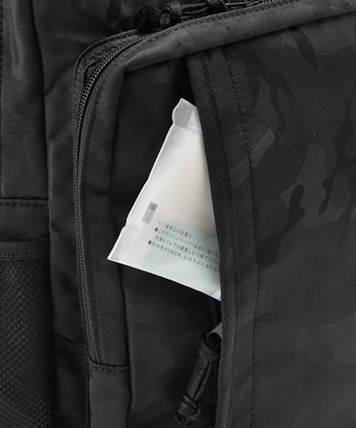 DEVICE(デバイス)の「Rename board 軽量 ナイロン メガ ボディバッグ ショルダーバッグ(ボディバッグ/ウエストポーチ・メンズ・ブラック/ブラック系その他/ネイビー/ブルー系その他・FREE)」の15枚目の写真