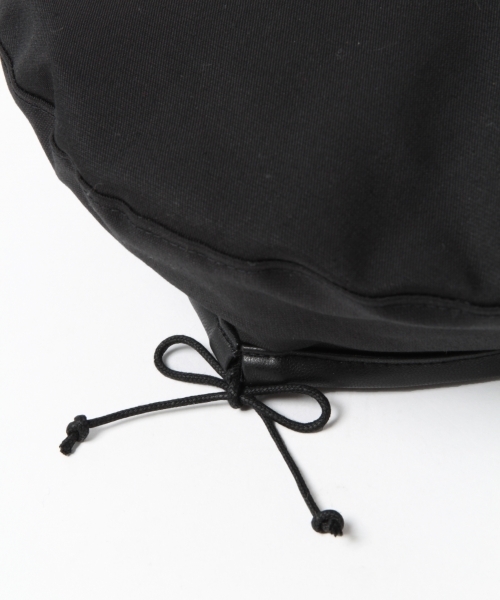 LEPSIM(レプシィム)の「パイピングベレーSS 780189(ハンチング/ベレー帽・レディース・ブラック/ベージュ/カーキ・ONE SIZE)」の5枚目の写真