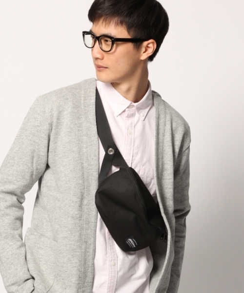 GLOBAL WORK（グローバルワーク）の「ウェストバッグ/785047（ボディバッグ/ウエストポーチ・メンズ・レッド/カーキ/ブラック/ライトピンク/ライトイエロー/パープル/ネイビー/グリーン/ライトグリーン/ホワイト/フューシャピンク・FREE）」の3枚目の写真