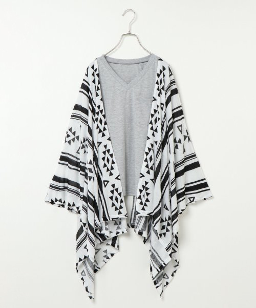VENCEEXCHANGE（ヴァンスエクスチェンジ）の「幾何学カーデアンサンブル（カーディガン/ボレロ・レディース・ホワイト/オフホワイト/ブラック・M/L）」の2枚目の写真