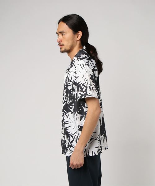 VENCEEXCHANGE（ヴァンスエクスチェンジ）の「ボタニカルオープンカラーシャツ（シャツ/ブラウス・メンズ・その他31/レッド/ホワイト・M/L）」の5枚目の写真