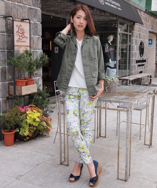 BEAUTY&YOUTH UNITED ARROWS（ビューティーアンドユースユナイテッドアローズ）の「BYBC ♪80ダンプF2ミリタリージャケット ◆（ミリタリージャケット・レディース・ベージュ/オリーブ・SMALL/MEDIUM）」の14枚目の写真