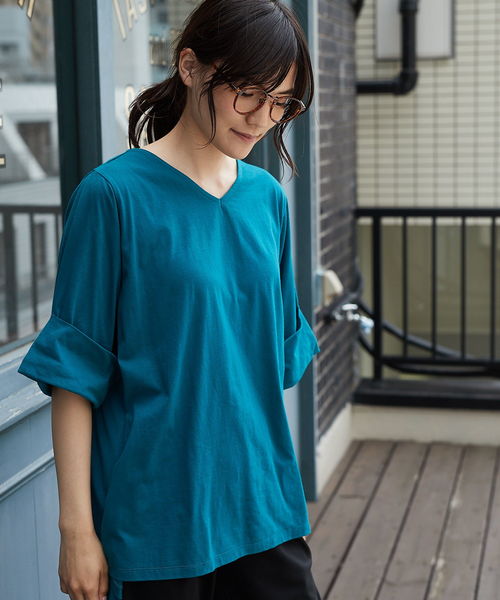 AMERICAN HOLIC（アメリカンホリック）の「・ワイドロールアップ5分袖チュニック（Tシャツ/カットソー・レディース・オフホワイト/ブルーグリーン/グレー系その他2・FREE）」の3枚目の写真