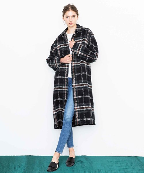 city（シティ）の「【CITY】ROVING CHECK OVER LONG COAT（ステンカラーコート・レディース・ホワイト/ブラック・1）」の2枚目の写真