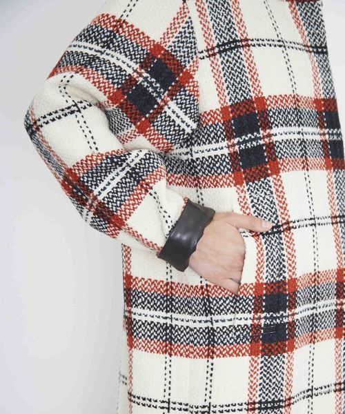 city（シティ）の「【CITY】ROVING CHECK OVER LONG COAT（ステンカラーコート・レディース・ホワイト/ブラック・1）」の4枚目の写真
