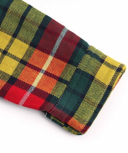 BREEZE（ブリーズ）の「袖切替トレーナー（スウェット・キッズ・チャコール/アイボリー・80/90/100/110/120/130/140）」の9枚目の写真