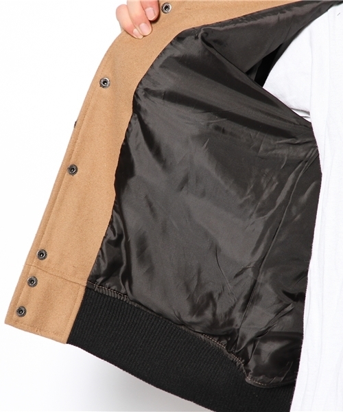 CIAOPANIC（チャオパニック）の「【TOOL FOR Ciaopanic】メルトン×Fレザースタジャン（スタジャン・メンズ・キャメル/ブラック/ダークグレー・MEDIUM/LARGE/SMALL）」の13枚目の写真