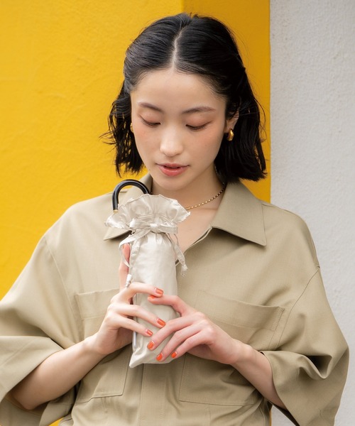 Wpc.(ダブリュピーシー)の「★完全遮光 クラシックフリル ミニ 晴雨兼用 日傘 折りたたみ Wpc.(折りたたみ傘・レディース・ブラック/ベージュ/ネイビー/ラベンダー/ブラウン/ミント・FREE)」の14枚目の写真