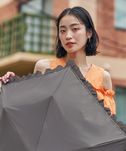 Wpc.(ダブリュピーシー)の「★完全遮光 クラシックフリル ミニ 晴雨兼用 日傘 折りたたみ Wpc.(折りたたみ傘・レディース・ブラック/ベージュ/ネイビー/ラベンダー/ブラウン/ミント・FREE)」の22枚目の写真