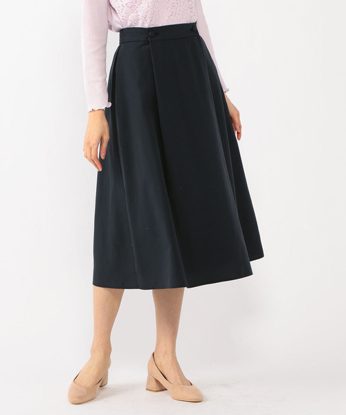 Petit Honfleur(プチオンフルール)の「タックギャザースカート(スカート・レディース・イエロー/ネイビー・61/64/67)」の2枚目の写真