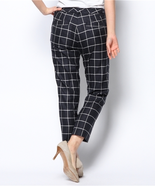 NANO universe（ナノユニバース）の「ウインドペンチェックパンツ（スラックス・レディース・ネイビー/オフホワイト・36/38）」の10枚目の写真