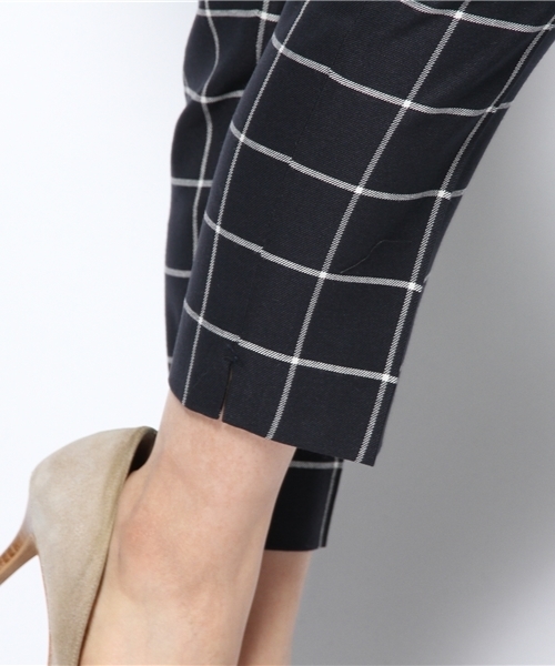 NANO universe（ナノユニバース）の「ウインドペンチェックパンツ（スラックス・レディース・ネイビー/オフホワイト・36/38）」の6枚目の写真