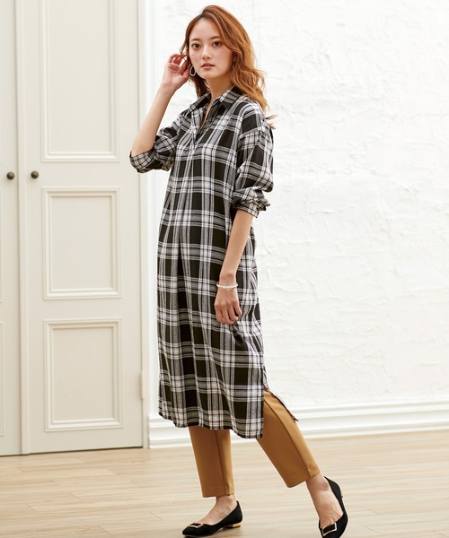 BELLUNA（ベルーナ）の「チェック柄シャツワンピース（シャツワンピース・レディース・ブラック系その他/グレー系その他/ブラウン系その他・FREE）」の10枚目の写真
