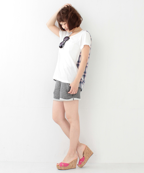 Ray BEAMS(レイビームス)の「○Ray BEAMS / チェック切替え ポケットTシャツ(Tシャツ/カットソー・レディース・オフホワイト/シルバー/ネイビー・ONE SIZE)」の15枚目の写真