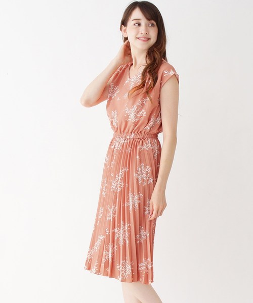 セール プリーツ切替花柄ワンピース ワンピース Its Demo イッツデモ のファッション通販 Zozotown