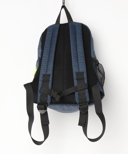Kids Foret（キッズフォーレ）の「ポリオックスオーバルリュック（バックパック/リュック・キッズ・ブルー/ブラック・M/L）」の3枚目の写真
