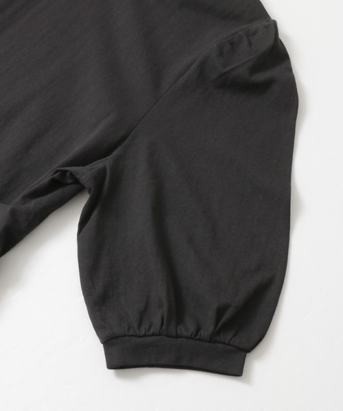 KBF（ケイビーエフ）の「フレアボリュームカットワンピース（ワンピース・レディース・ブラック/ベージュ/ブラウン・マルチサイズ）」の21枚目の写真