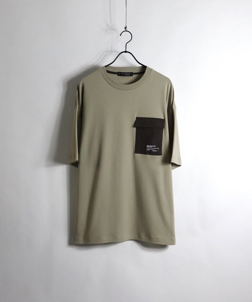 Confirm（コンファーム）の「Confirm / コンファーム 異素材ポケットビッグシルエットTシャツ（Tシャツ/カットソー・メンズ・ブラック/ベージュ/サックスブルー/アイボリー・M/L）」の3枚目の写真