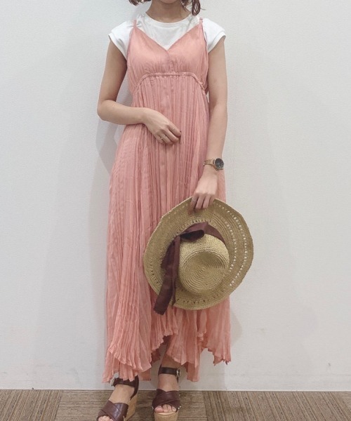 Heather(ヘザー)の「バッククロスワッシャーキャミワンピース 892421(ワンピース・レディース・ホワイト系その他/グレー系その他/ピンク系その他・FREE)」の3枚目の写真