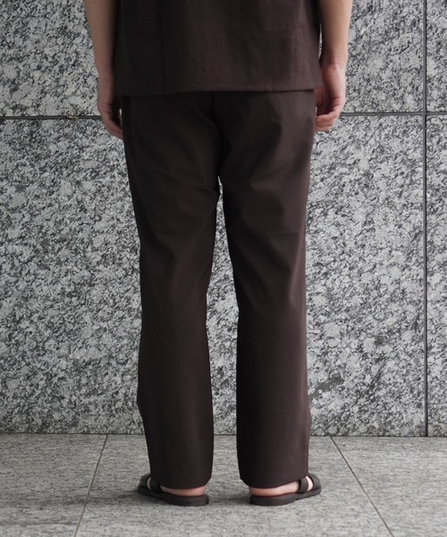 ADAM ET ROPE'（アダムエロペ）の「【EVALET】ワイドイージーパンツ（その他パンツ・メンズ・ブラック/ダークブラウン/ブルー系その他2・M/L）」の7枚目の写真