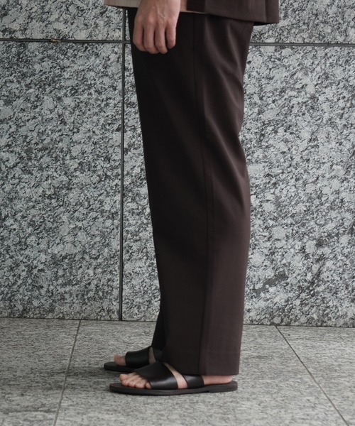 ADAM ET ROPE'（アダムエロペ）の「【EVALET】ワイドイージーパンツ（その他パンツ・メンズ・ブラック/ダークブラウン/ブルー系その他2・M/L）」の9枚目の写真