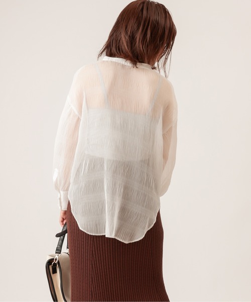 natural couture(ナチュラルクチュール)の「【WEB限定】マジョリカプリーツシアーシャツ(シャツ/ブラウス・レディース・オフホワイト/サックスブルー/ピンク/ミント/モカ・FREE)」の7枚目の写真