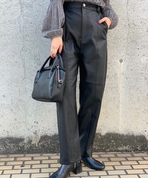 Kastane | フェイクレザーテーパードパンツ(その他パンツ)