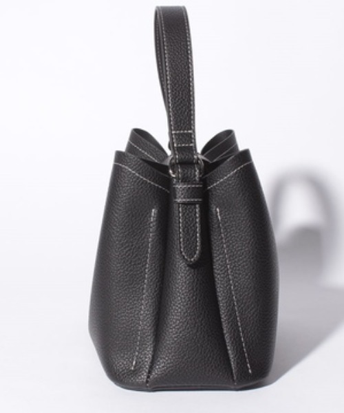 INTERPLANET（インタープラネット）の「軽量合皮配色ステッチミニBAG（ショルダーバッグ・レディース・ブラック/ベージュ・フリー）」の12枚目の写真