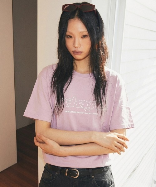 MAHAGRID(マハグリッド)の「『mahagrid/マハグリッド』THIRD LOGO TEE/サードロゴ 半袖Tシャツ(Tシャツ/カットソー・レディース・ホワイト/チャコールグレー/ライトブルー/ブラック/パープル/ネイビー/ブルー/アイボリー/レッド・S/M/L/XL)」の21枚目の写真