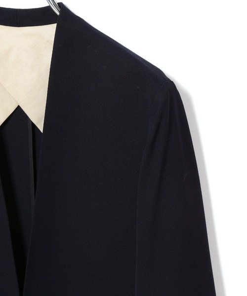 ADAM ET ROPE'（アダムエロペ）の「【セットアップ対応】ツイルノーカラージャケット（ノーカラージャケット・レディース・ネイビー/サックスブルー・36/38）」の14枚目の写真