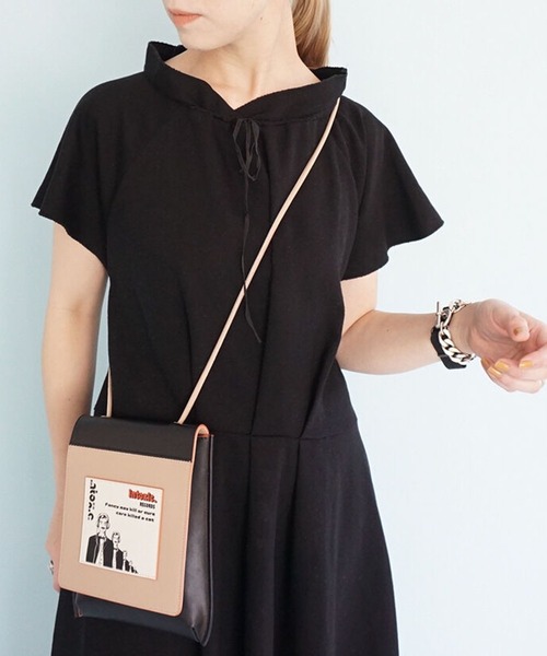 intoxic.（イントキシック）の「intoxic イントキシック EXTRA POCKET（ショルダーバッグ・レディース・オレンジ/ベージュ・FREE）」の6枚目の写真