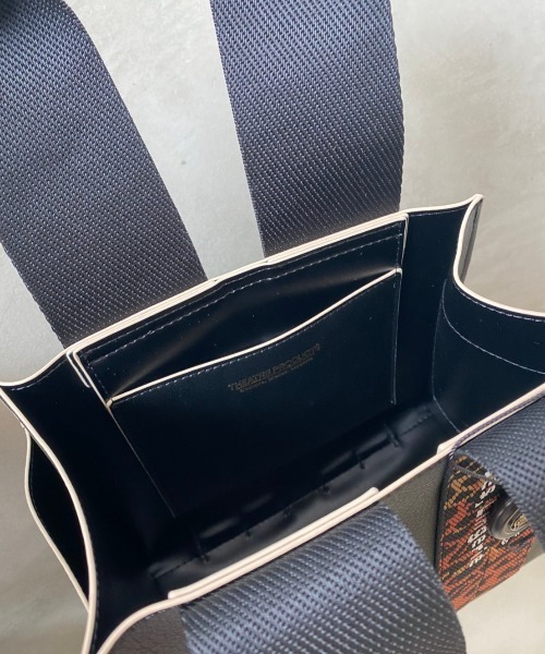 THEATRE PRODUCTS（シアタープロダクツ）の「FAKE LEATHER ANIMAL JACQUARD BAG（ハンドバッグ・レディース・ブラック/アイボリー・FREE）」の17枚目の写真