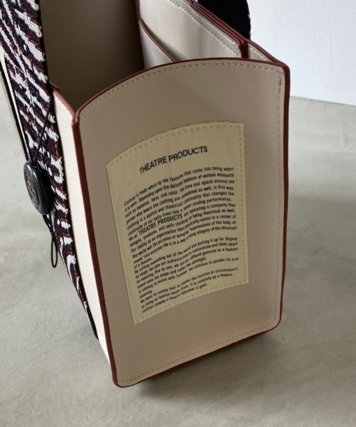 THEATRE PRODUCTS（シアタープロダクツ）の「FAKE LEATHER ANIMAL JACQUARD BAG（ハンドバッグ・レディース・ブラック/アイボリー・FREE）」の13枚目の写真