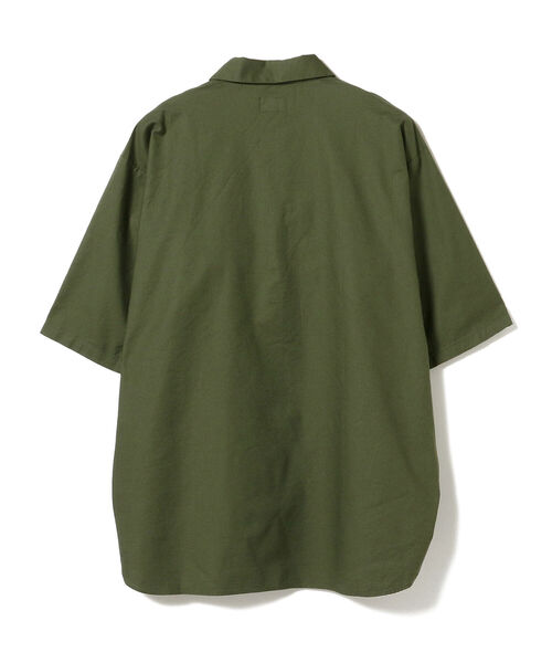 BEAMS（ビームス）の「BEAMS / ミリタリー プルオーバー イージー シャツ（シャツ/ブラウス・メンズ・オリーブ/ブルー系その他4・SMALL/MEDIUM/LARGE/X-LARGE）」の6枚目の写真