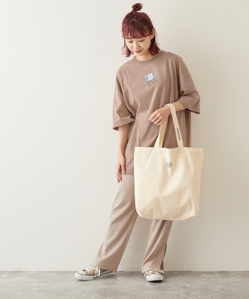 timecapsule(タイムカプセル)の「【timecapsule】「四角い思い出」プリント半袖ビッグTシャツ(Tシャツ/カットソー・レディース・ホワイト/ミント/モカ/ライトベージュ・FREE)」の5枚目の写真