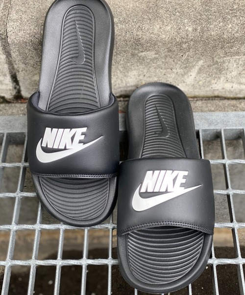 NIKE(ナイキ)の「NIKE/ナイキ ヴィクトリー ワンスライド スポーツ シャワー サンダル CN9675-005(サンダル・メンズ・ブラック×ホワイト/ブラック×ブラック・29.0cm/27.0cm/28.0cm/26.0cm/24.0cm/25.0cm)」の7枚目の写真
