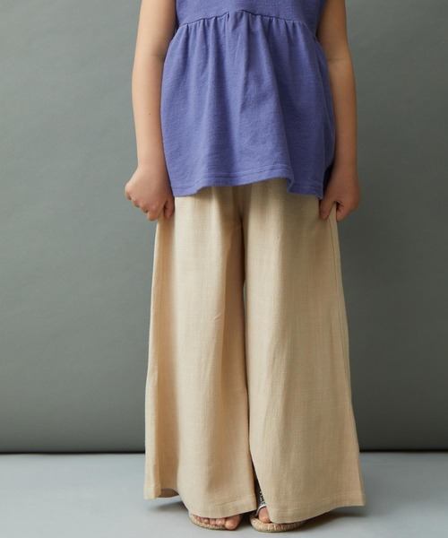 ＆yam（アンドヤム）の「リネンレーヨン ウエストフリルフレアワイドパンツ/スカーチョ（その他パンツ・キッズ・グリーン/オレンジ/ブラウン/ブルー/ベージュ・110-120cm/120-130cm/130-140cm/150-160cm/140-150cm）」の3枚目の写真