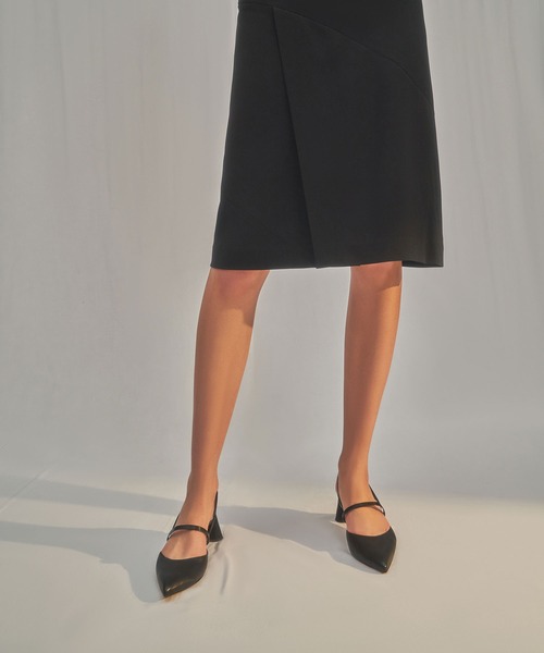 CHARLES & KEITH（チャールズ & キース）の「スカルプチャーヒール スリングバックメリージェーン / Sculptural Heel Slingback Mary Janes（パンプス・レディース・ブラック/グレー/オフホワイト・22.5cm/23cm/23.5cm/24.5cm/25cm/25.5cm）」の17枚目の写真