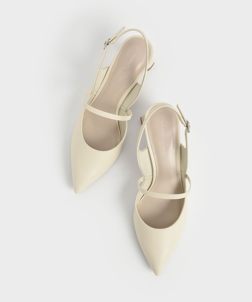 CHARLES & KEITH（チャールズ & キース）の「スカルプチャーヒール スリングバックメリージェーン / Sculptural Heel Slingback Mary Janes（パンプス・レディース・ブラック/グレー/オフホワイト・22.5cm/23cm/23.5cm/24.5cm/25cm/25.5cm）」の18枚目の写真