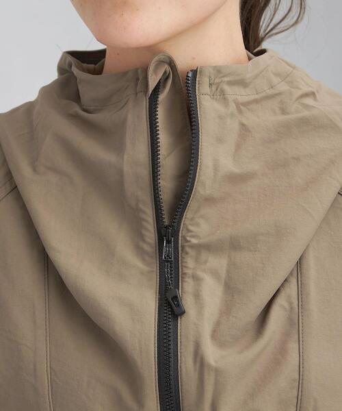 green label relaxing（グリーンレーベルリラクシング）の「＜ Tanacana (タナカーナ) ＞アノラック ポンチョ アウター－撥水加工ー（その他アウター・レディース・ベージュ/モカ・FREE）」の12枚目の写真