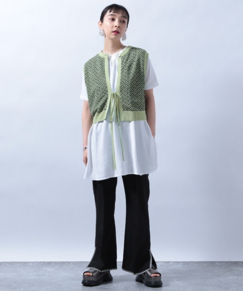 HARE(ハレ)の「2WAYガラニットベスト(HARE)(ベスト・レディース・ブラック/グリーン/アイボリー・FREE)」の4枚目の写真