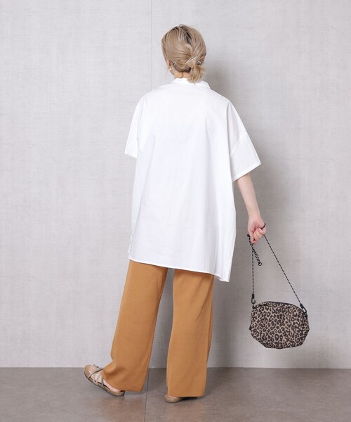 FREAK'S STORE（フリークスストア）の「▽【WEB限定】ハーフスリーブピンタックシャツ(スタンドカラーシャツ)（シャツ/ブラウス・レディース・ホワイト/ブラック/ベージュ/サックスブルー・ﾌﾘ-）」の21枚目の写真