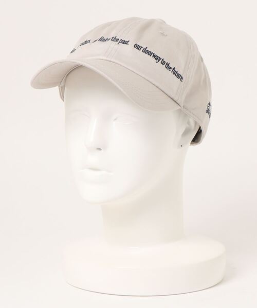 CONVERSE STARS(コンバーススターズ)の「モチーフベースボールキャップ(キャップ・レディース・ベージュ/ネイビー/ブラック・FREE)」の2枚目の写真